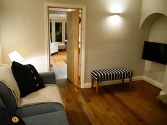 Castle Hotel