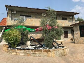 Apartments Fig Tree