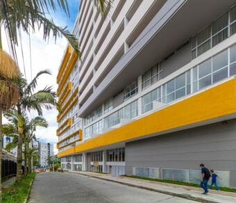 Ideal Y Acogedor Apartamento En El Norte de Armenia, Apto 1304