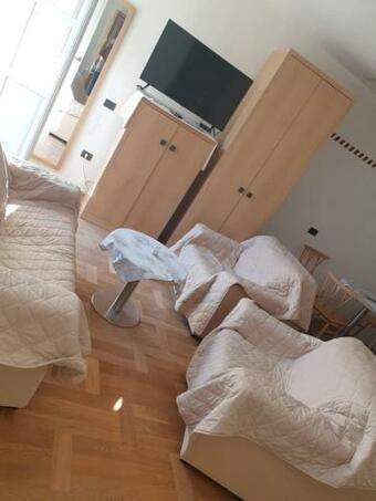 ?martno Apartmaji Goran