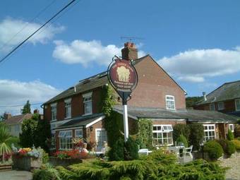 Posada The Three Lions