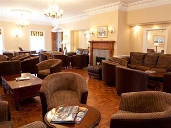 Elme Hall Hotel