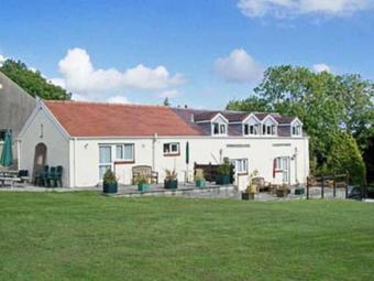 Ty Cae Mawr