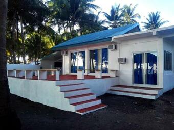 Batangas Beach House & Cabana With Swimming Pool