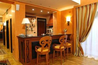 Hotel Gallery House