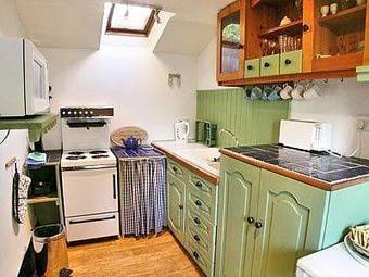 Hollies Cottage