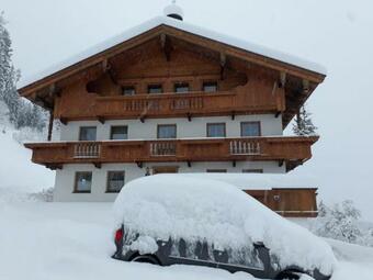 Apartamento Ferienwohnungen Hof Sch�n