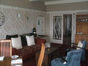Cliffemount Hotel