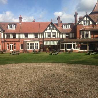 Forest Park Hotel