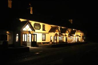 Posada The May Garland Inn