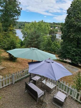 Lakeview Lodge