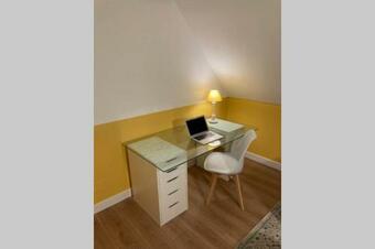 Apartamento B&B Jaune, Appartement Ind�pendant, Parking, Wifi Pr�s de Strasbourg