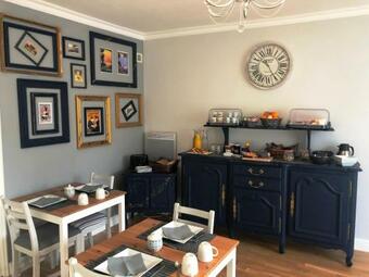 No 6 B&B