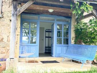 G�te De La Doit, Maison De Campagne