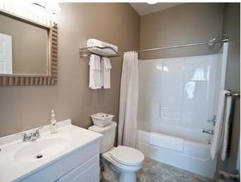 Beacon Hotel Oswego