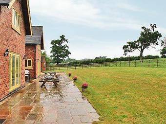Poplar Farmhouse