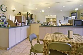 Hotel Red Roof Inn Loudon