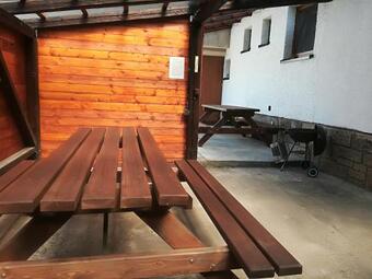 Hostal Penzion 411