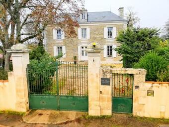 Cot� Marais