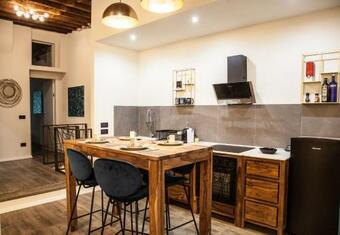 Historic Center Luxury Apartment