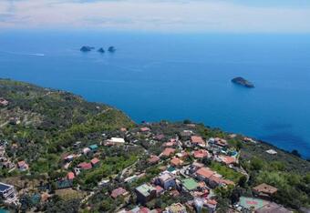 Domus Smeraldo Terrace And Sea View Li Galli Islands And Amalfi Coast
