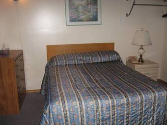 Pals Motel And Rv Park