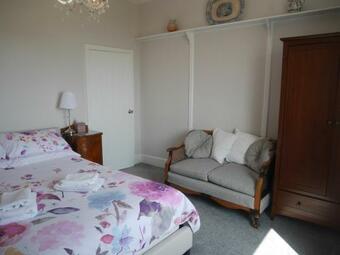 Lloyds Cottage
