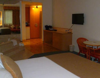 Quality Hotel Manor