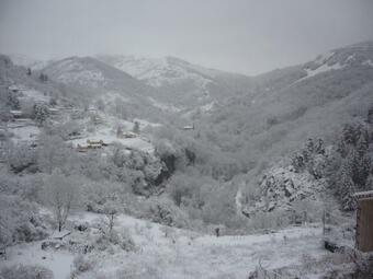 Hostal Lo F�dou -"la Tchabre"- Antraigues Sur Volane