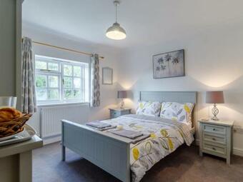 Willow Cottage