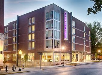 Hotel Springhill Suites By Marriott Bloomington