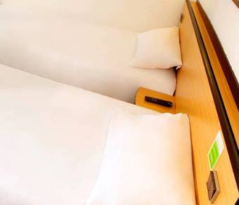 Hotel Campanile Dijon Est - Saint Apollinaire