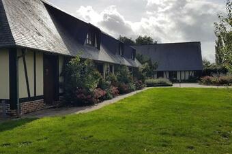 Villa Charmante Long�re Normande Avec Piscine Int�rieure