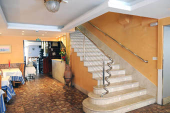 Hostal Can Marin�s