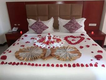 Melka Adama Hotel