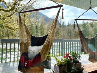 Recharge Chalet