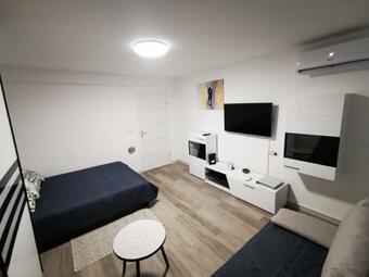 Ema Studio Apartman