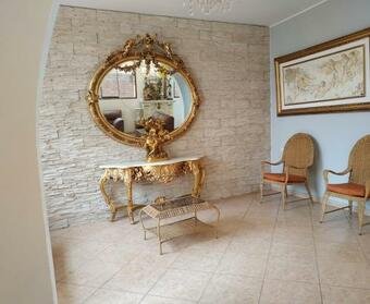 Hostal Vibra Hotel