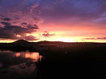 Hotel Flotante Vista Amanecer