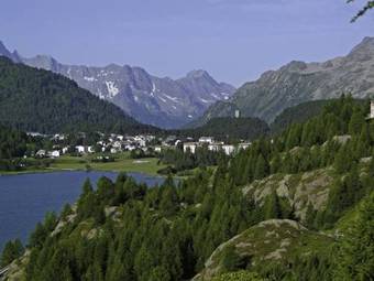 Hotel P�stli