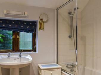 John Fanner Barn - Uk37102