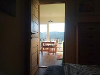 V4 Kil�t�terasz Apartmanok Emelet