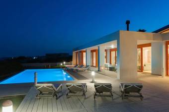 Villa Seven