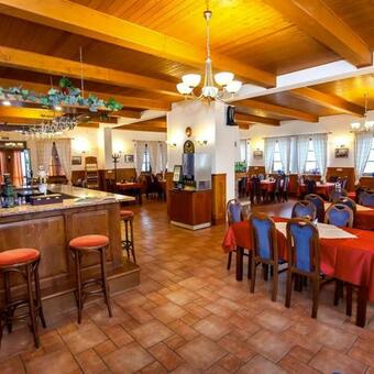 Hotel Elsyn Dv?r