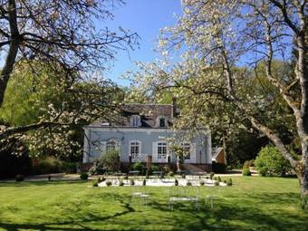 Hotel H�tel Les Grands Ch�nes
