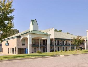 Hotel Days Inn - Suffolk