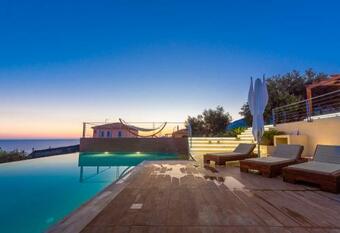 Blue Horizon Villas