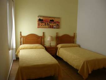Casas Maria Carmona