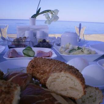 Skys Beach Hotel