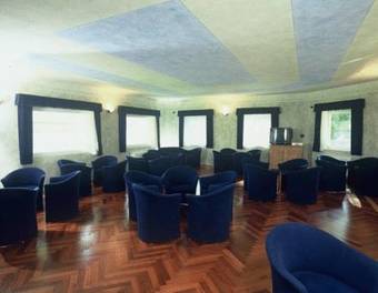 Hotel Scaran�
